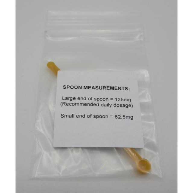 white-measuring-spoon-2